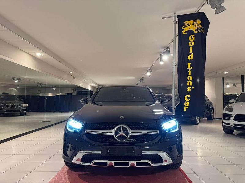 Usata Mercedes GLC220 194 CV (142 kW) 2021 Nero Coupé