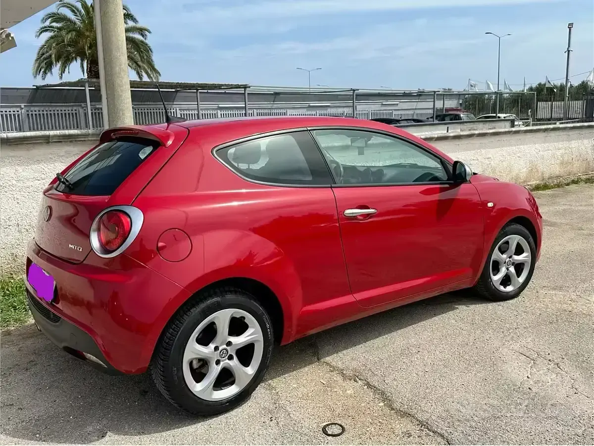 Usata Alfa Romeo MiTo 95 CV (69 kW) 2018 Rosso Utilitaria