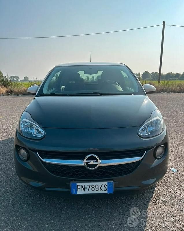 Nero Usata 2018 Opel Adam Due volumi | 6500 € (Ottimo prezzo) - Immagine 1/4