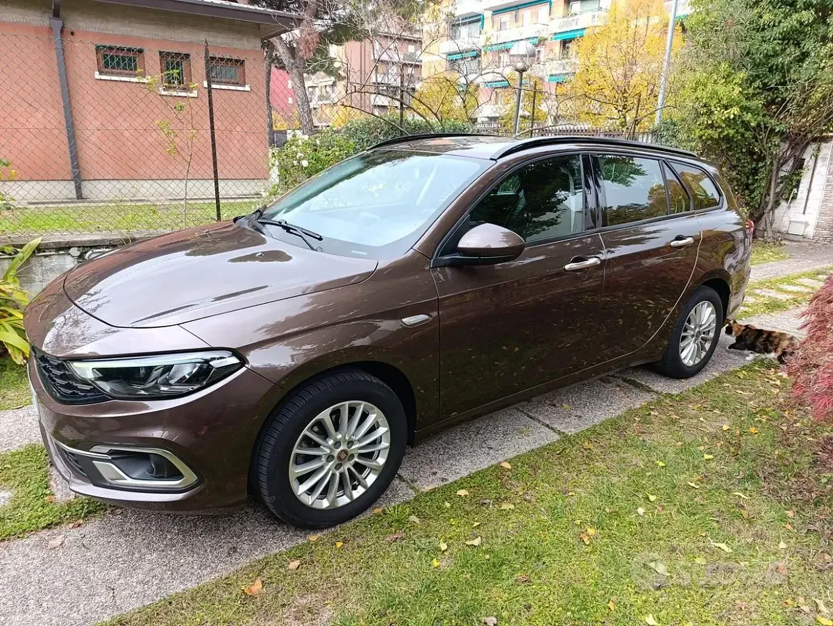 Usata Fiat Tipo 95 CV (69 kW) 2022 Grigio Station wagon