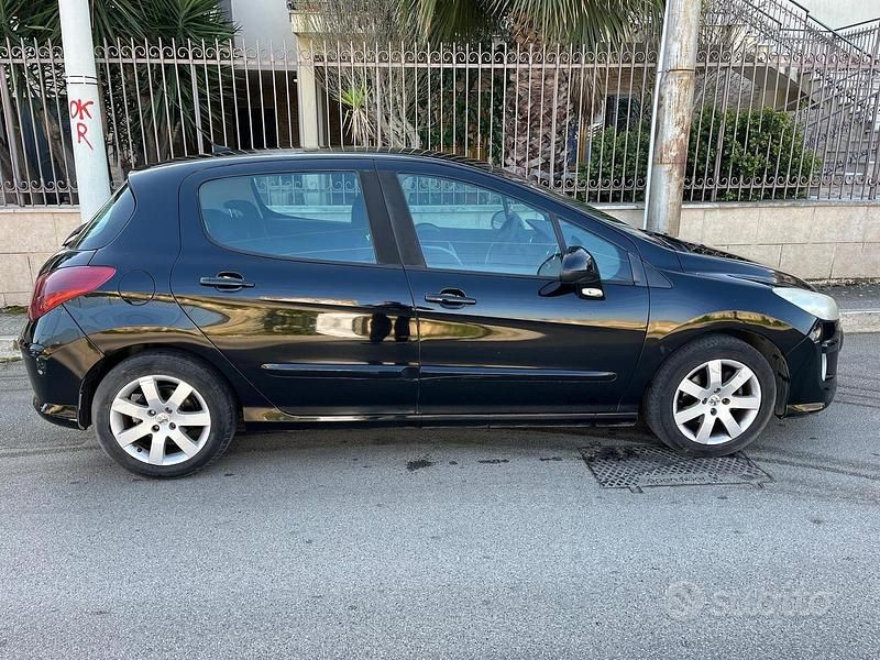 Occasion Peugeot 308 2007 Noir Citadine