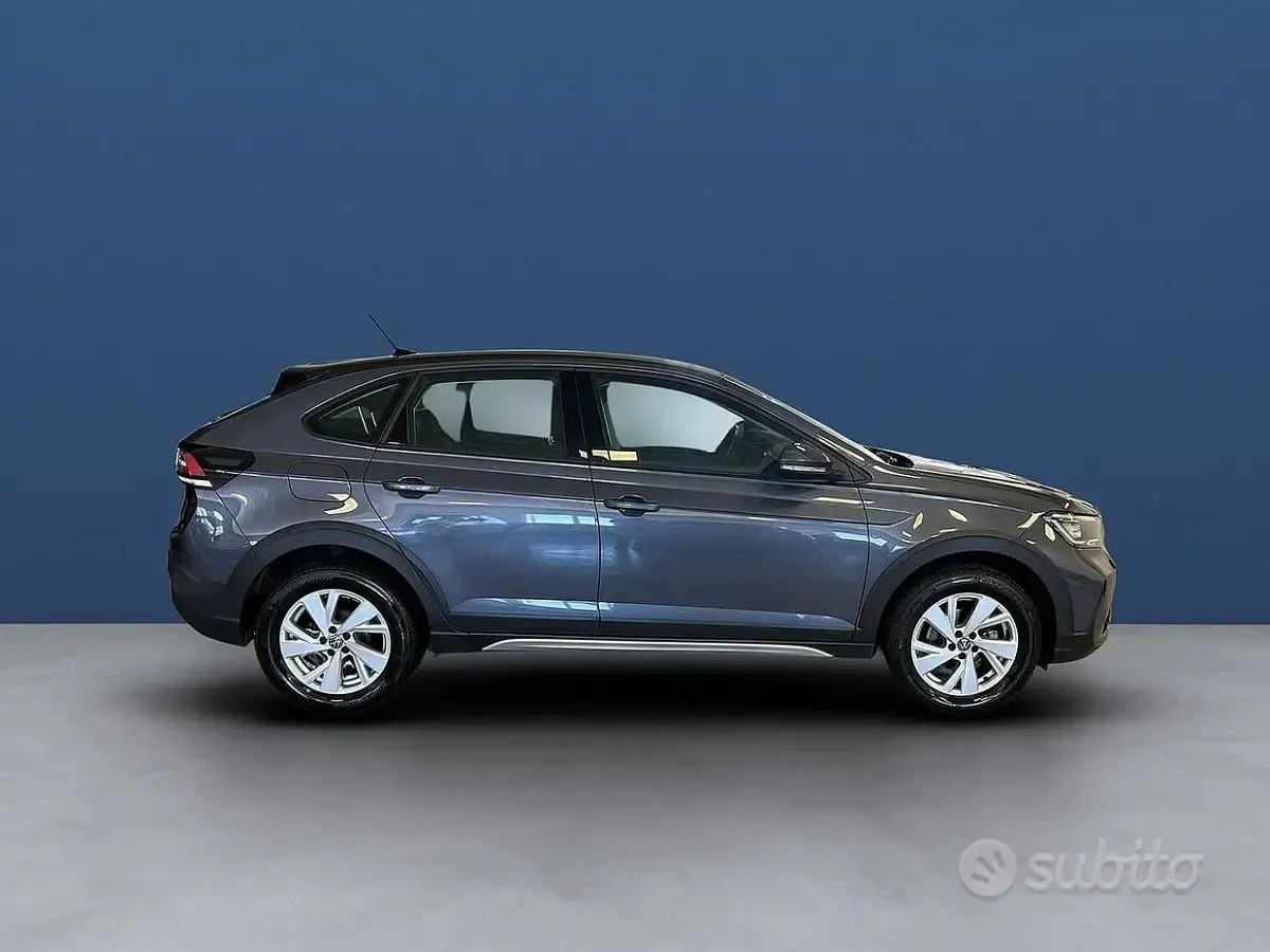 Usata VW Taigo Life 115 CV (84 kW) 2024 Grigio SUV
