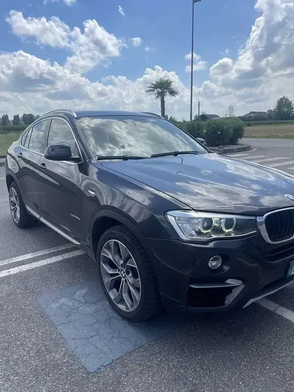Usata BMW X4 xLine 190 CV (139 kW) 2017 Nero SUV
