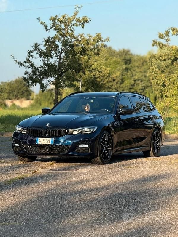 Usata BMW 320 M Sport 190 CV (139 kW) 2020 Blu Station wagon