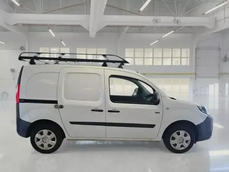 Usata Renault Kangoo 43 kW (59 CV) 2021 Monovolume