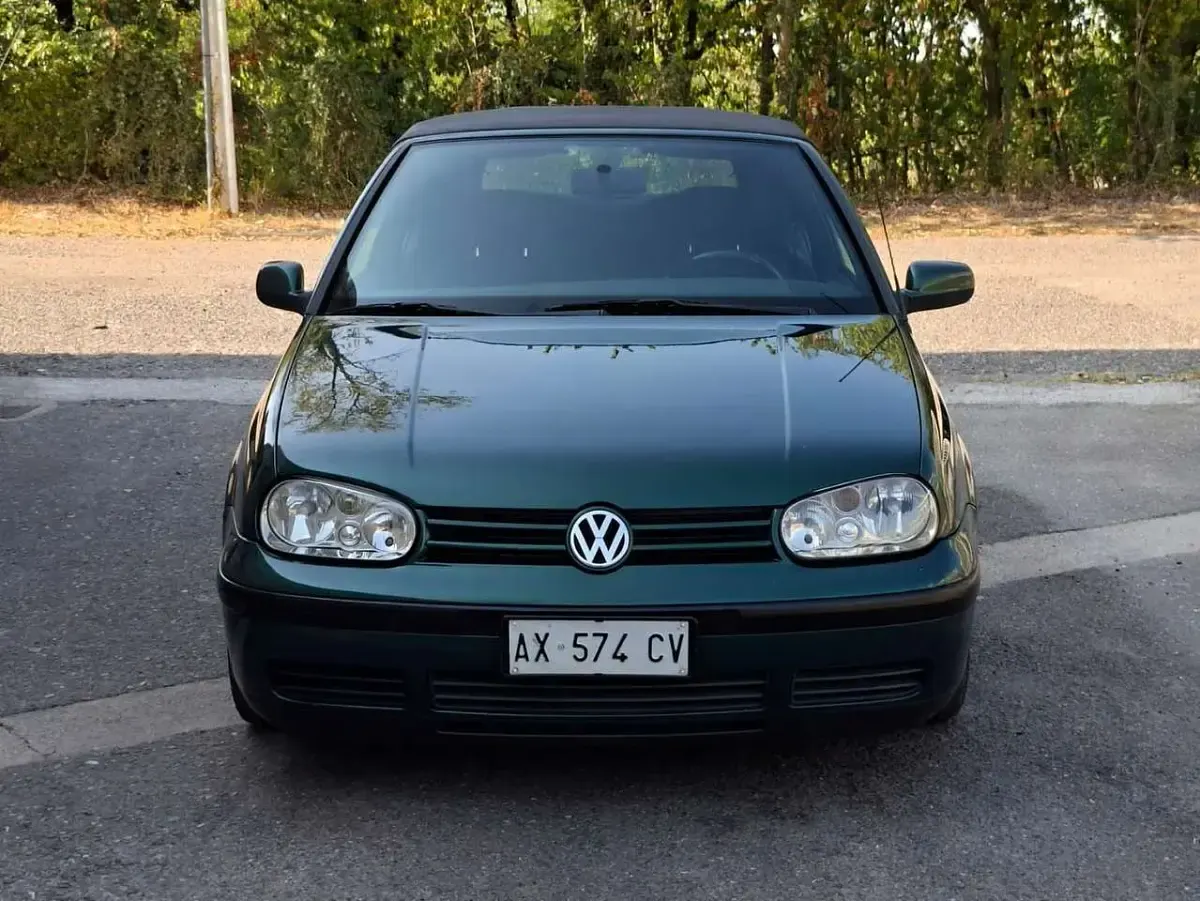Usata VW Golf Cabriolet Conceptline 101 CV (74 kW) 1998 Verde Cabrio
