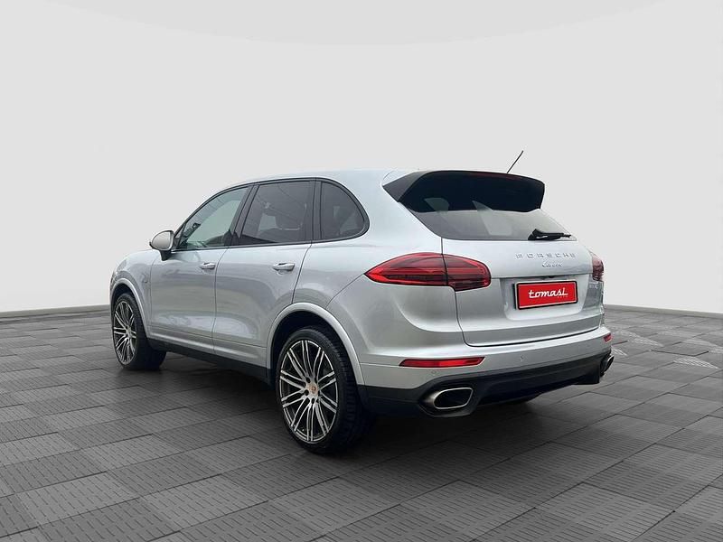 Usata Porsche Cayenne Platinum Edition 250 CV (183 kW) 2017 Argento SUV