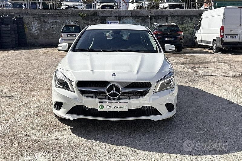Usata Mercedes CLA220 170 CV (125 kW) 2015 Bianco Berlina