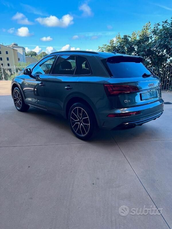 Usata Audi Q5 S-line plus 204 CV (150 kW) 2021 Grigio SUV