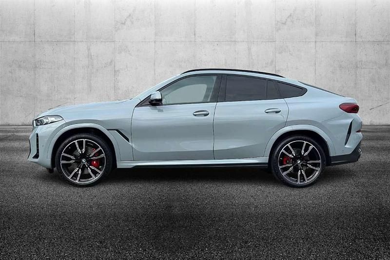 Begagnad BMW X6 M Sport 286 HK (210 kW) 2024 Grå SUV