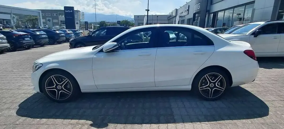 Usata Mercedes C220 170 CV (125 kW) 2019 Other Berlina