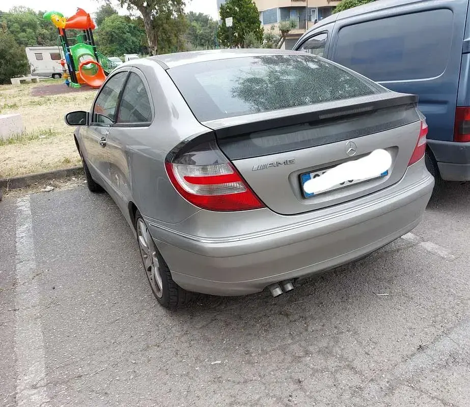Usata Mercedes C220 Avantgarde 150 CV (110 kW) 2005 Coupé