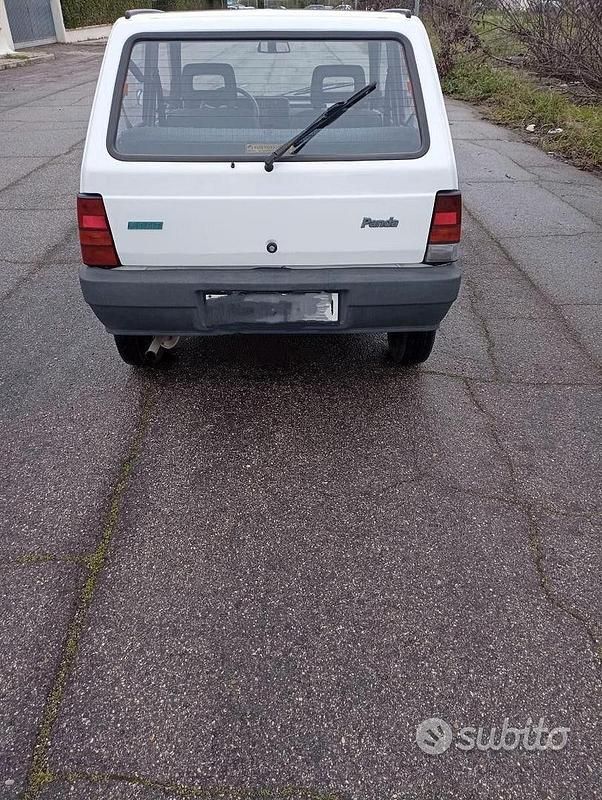Usata Fiat Panda Young 39 CV (28 kW) 1999 Bianco Berlina