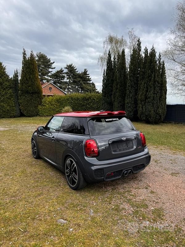 Usata Mini Cooper 231 CV (169 kW) 2019 Grigio Utilitaria