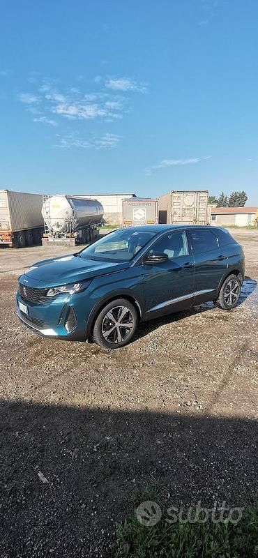 Usata Peugeot 3008 Allure 131 CV (96 kW) 2022 Blu Station wagon