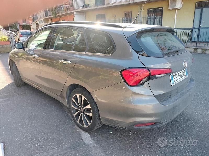 Usata Fiat Tipo S 120 CV (88 kW) 2017 Station wagon