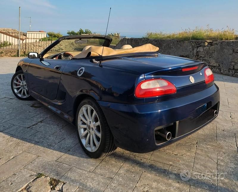 Usata MG TF 160 CV (117 kW) 2004 Blu Cabrio