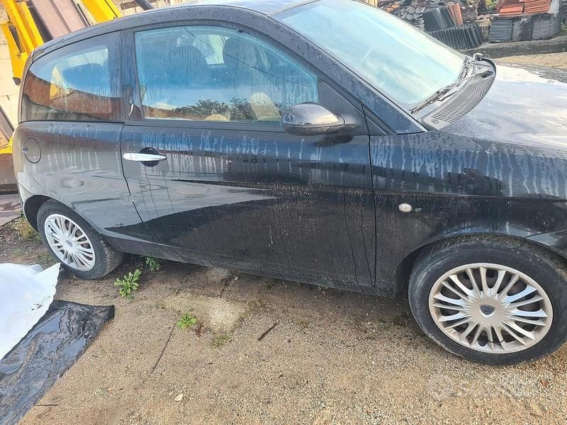 Usata Lancia Ypsilon 2008 Nero Utilitaria