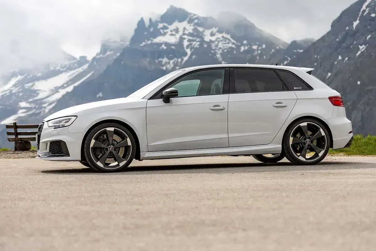 Usata Audi RS3 Ambiente 400 CV (294 kW) 2020 Berlina