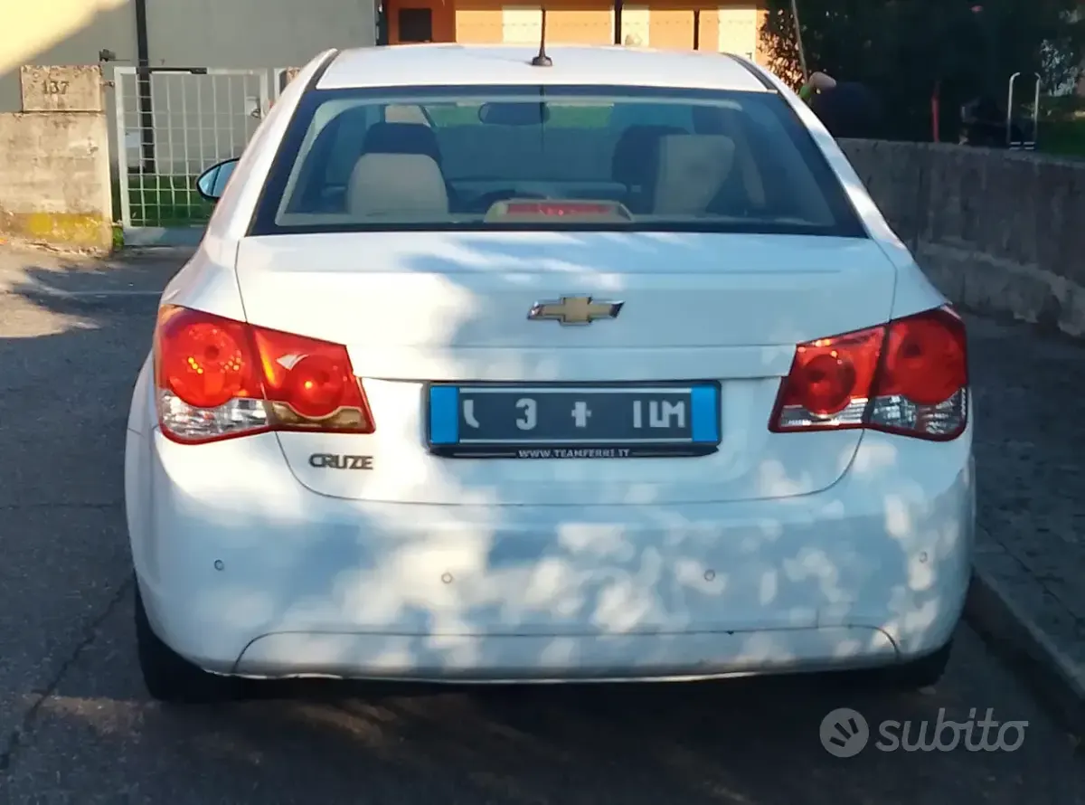 Usata Chevrolet Cruze 150 CV (110 kW) 2010 Bianco Berlina