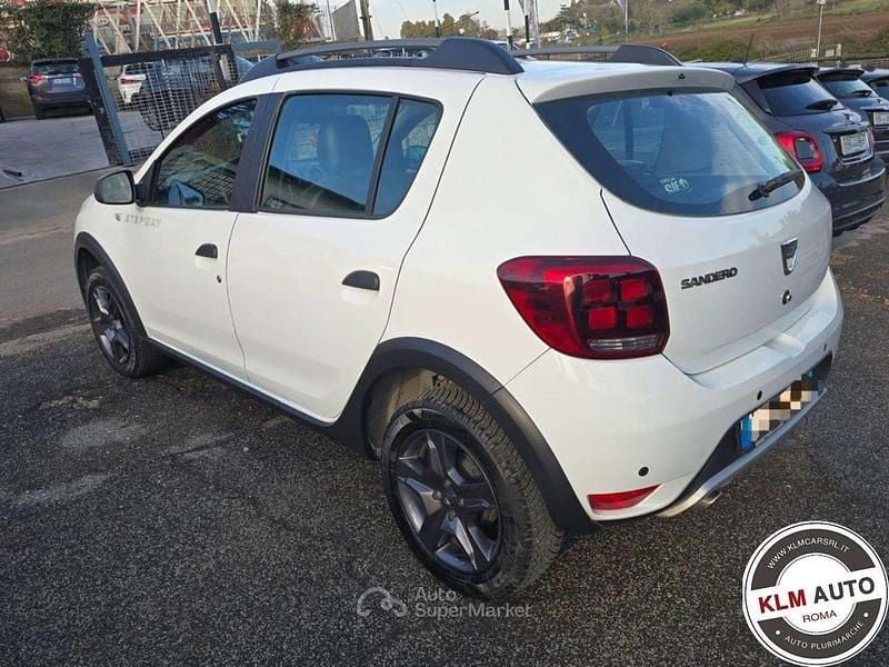 Usata Dacia Sandero Stepway 90 CV (66 kW) 2017 Bianco Berlina