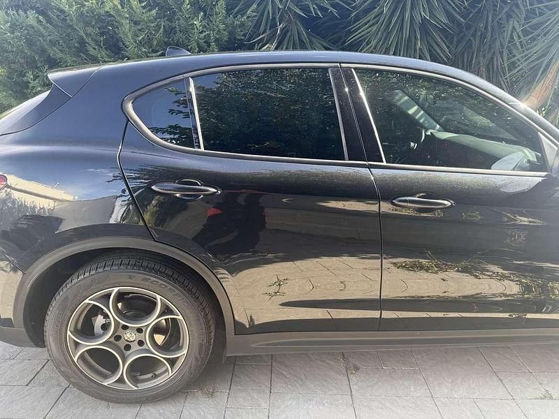 Usata Alfa Romeo Stelvio Super 190 CV (139 kW) 2018 SUV