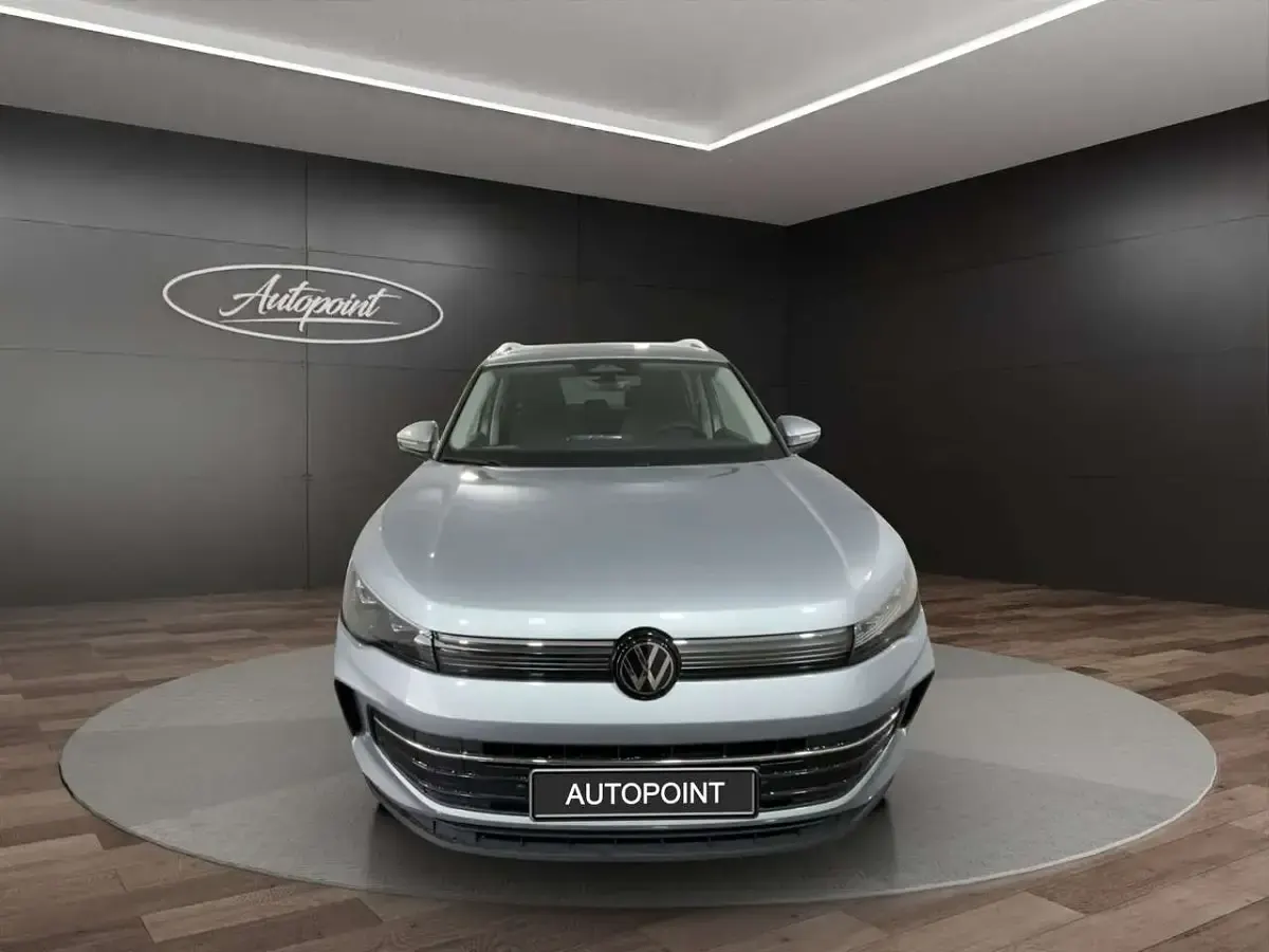 Nuova VW Tiguan Edition 131 CV (96 kW) 2026 Argento SUV