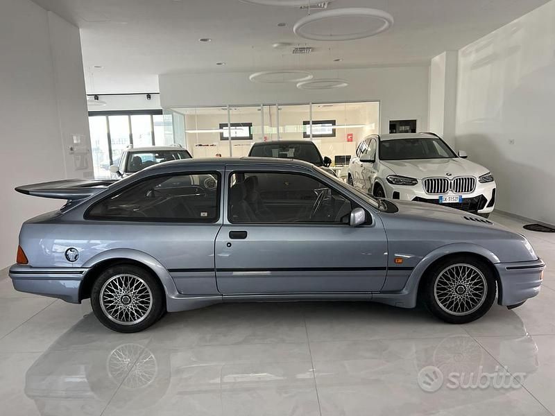 Usata Ford Sierra RS 204 CV (150 kW) 1991 Blu Utilitaria