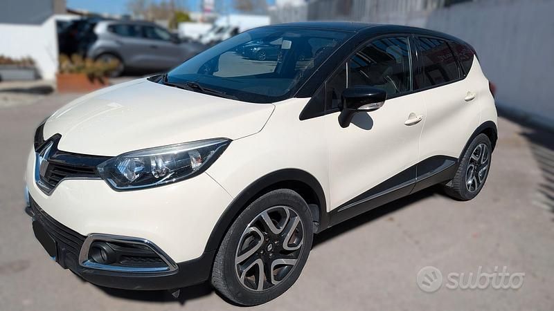 Occasion Renault Captur 90 ch (66 kW) 2015 Beige SUV