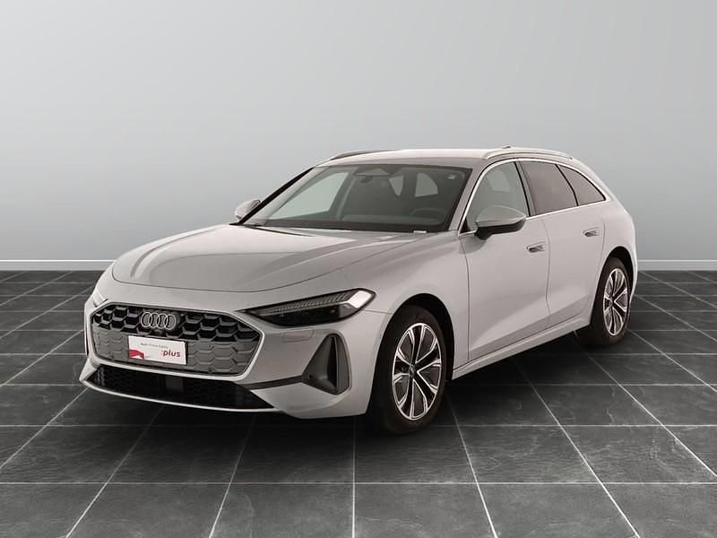 Usata Audi A5 Advanced 204 CV (150 kW) 2025 Argento Station wagon
