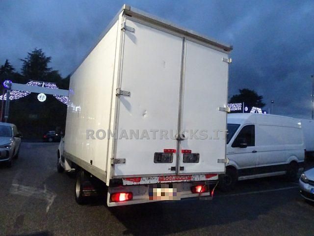 Usata Renault Master 145 CV (106 kW) 2020 Bianco pastello Furgone