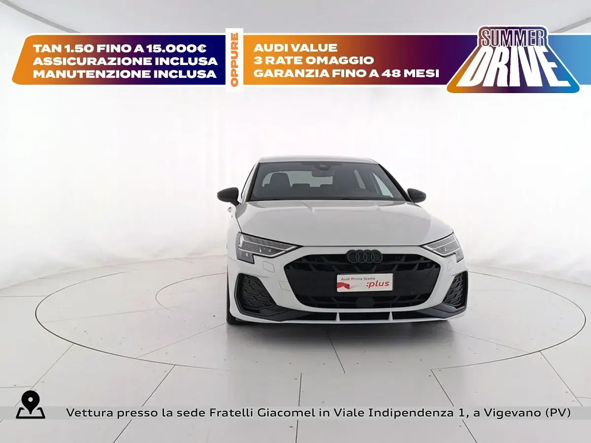 Usata Audi A3 S-Line 150 CV (110 kW) 2025 Bianco ghiacciaio metallizzato Berlina
