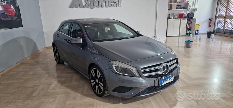 Usata Mercedes A220 170 CV (125 kW) 2013 Grigio Berlina