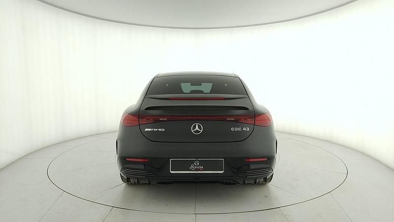 Usata Mercedes EQE AMG 43 Premium Plus 350 kW (476 CV) 2023 Grigio grafite magno Berlina