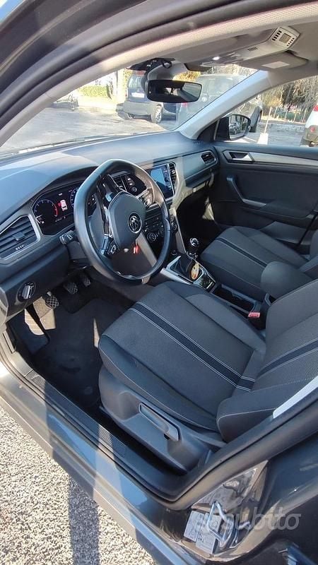 Usata VW T-Roc 150 CV (110 kW) 2021 Grigio SUV
