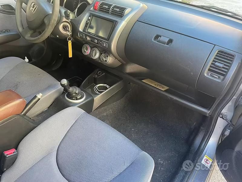 Usata Honda Jazz 2007 Utilitaria