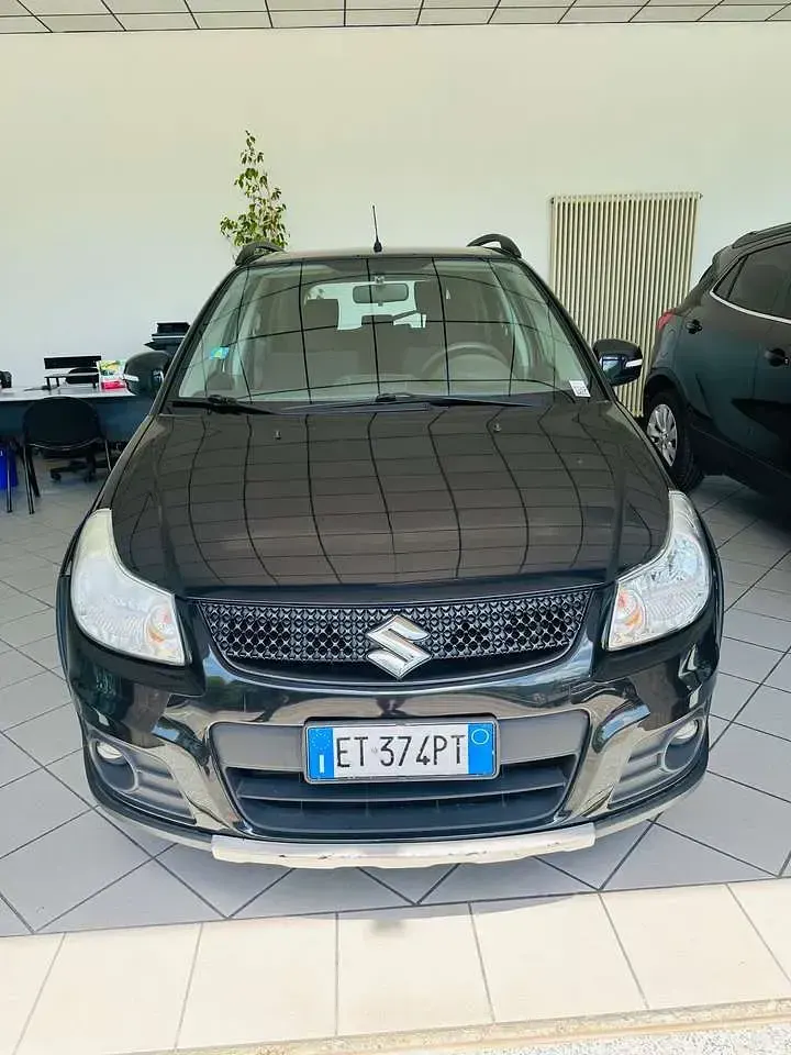 Usata Suzuki SX4 GLX 120 CV (88 kW) 2014 Met SUV