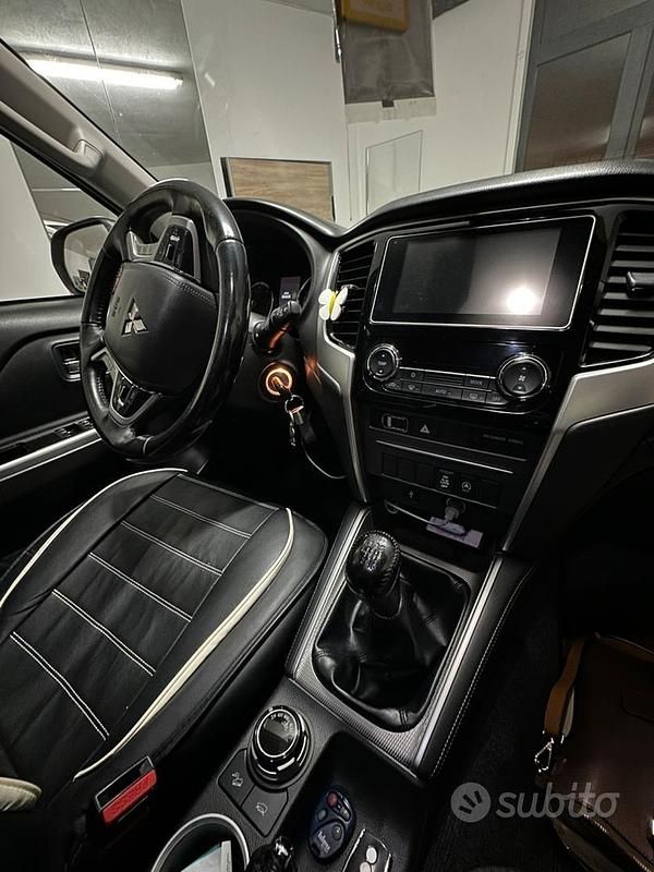 Usata Mitsubishi L200 2021 Pick-up