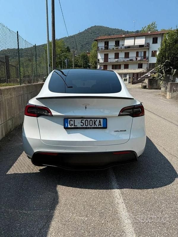 Usata Tesla Model Y Performance 392 kW (534 CV) 2022 SUV