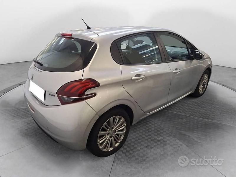 Usata Peugeot 208 Active 68 CV (50 kW) 2016 Grigio Utilitaria