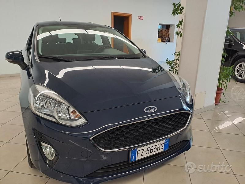 Blu Usata 2019 Ford Fiesta Due volumi | 11.850 € (Buon prezzo) - Immagine 1/4