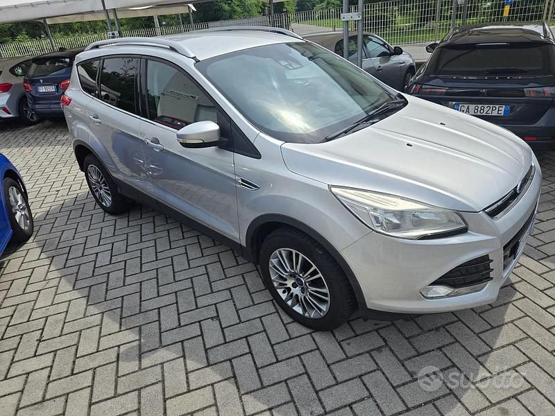 Usata Ford Kuga Titanium 140 CV (102 kW) 2013 Grigio SUV