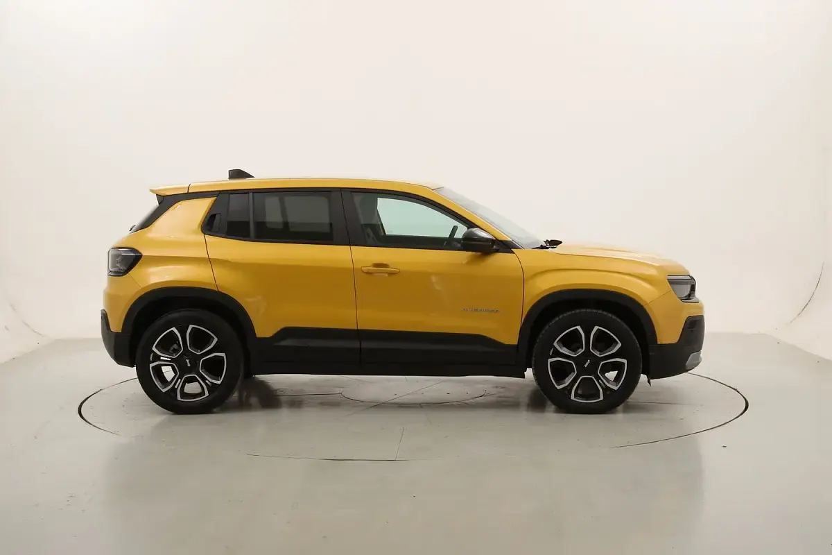 Usata Jeep Avenger Summit 101 CV (74 kW) 2025 SUV