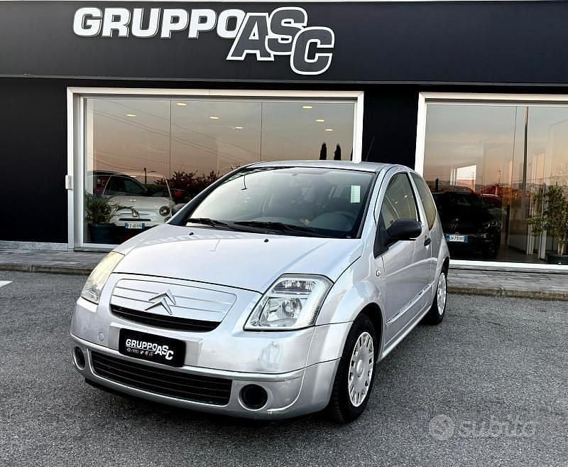 Usata Citroën C2 60 CV (44 kW) 2006 Grigio Utilitaria