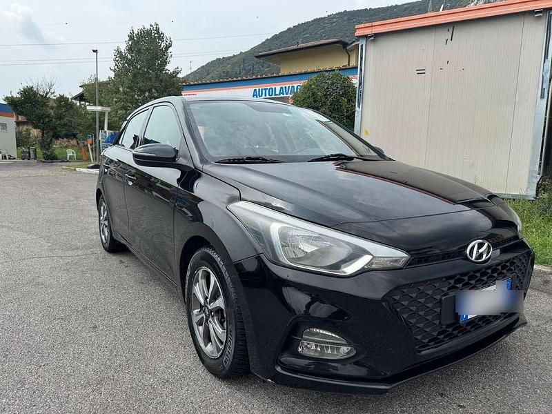 Usata Hyundai i20 75 CV (55 kW) 2019 Utilitaria