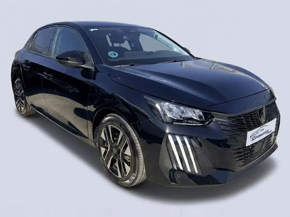 Usata Peugeot 208 Allure 101 CV (74 kW) 2025 Nero Utilitaria