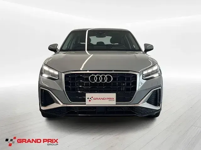 Usata Audi Q2 S-Line 150 CV (110 kW) 2023 Grigio SUV