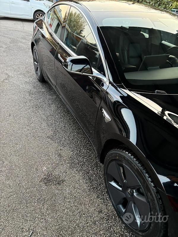 Usata Tesla Model 3 239 kW (325 CV) 2020 Nero Berlina