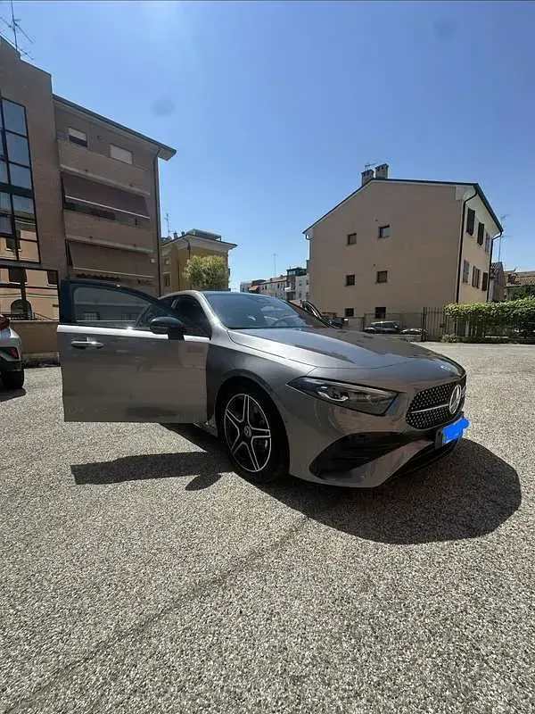 Usata Mercedes A180 Advanced Plus 116 CV (85 kW) 2025 Berlina