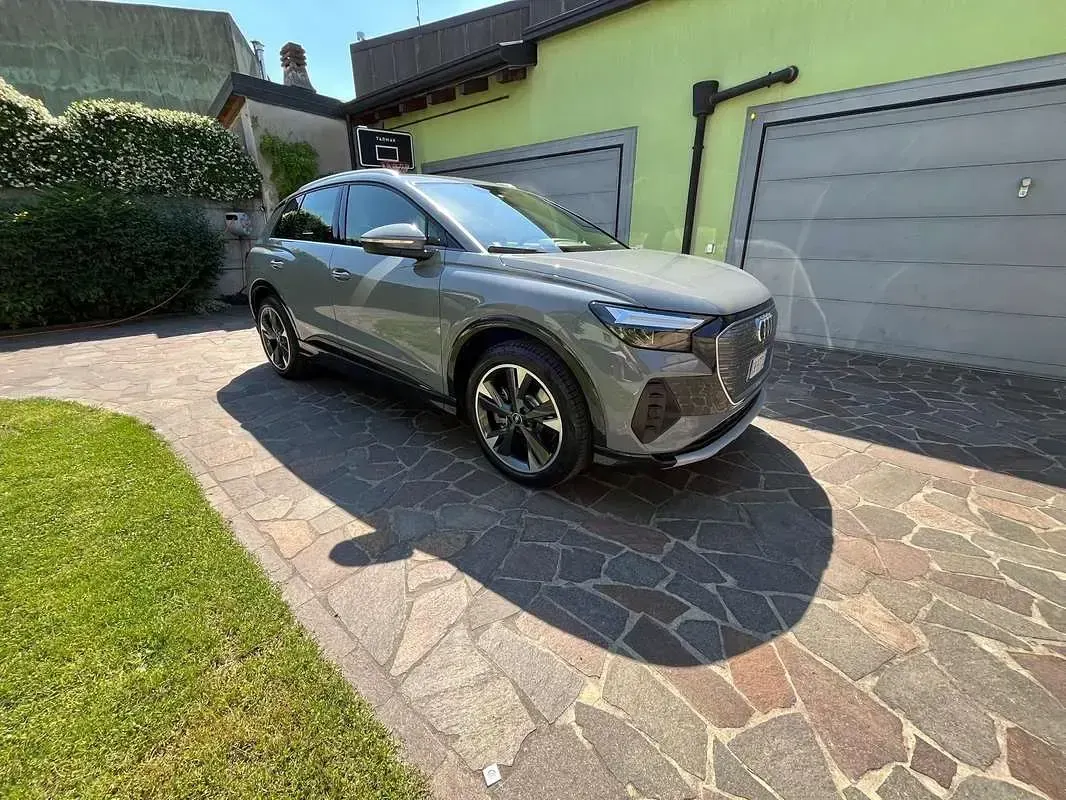 Usata Audi Q4 e-tron Advanced 77 kW (105 CV) 2023 SUV